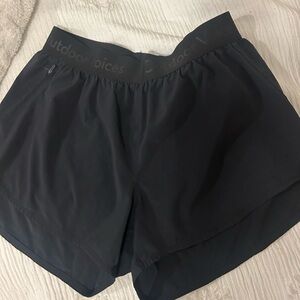 OUTDOOR VOICES RELAY SHORT